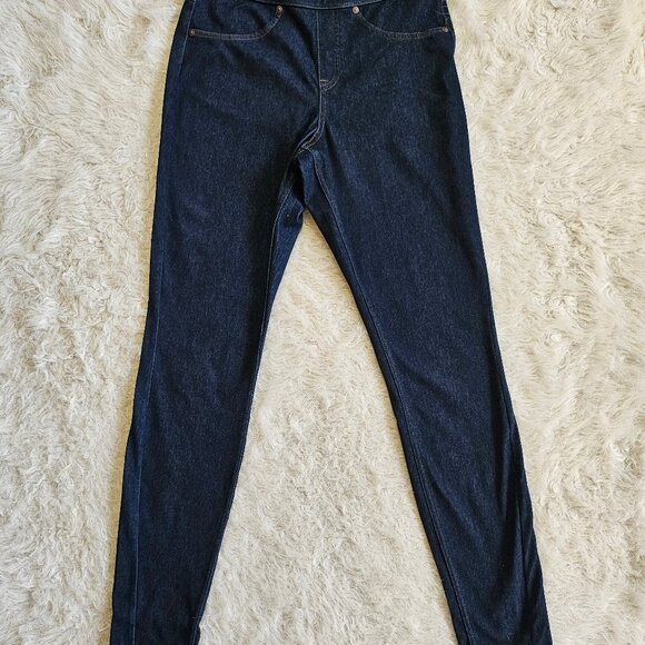 NWT Simply Vera Vera Wang Women's Blue Midnight Rinse Curvy Denim Legging Size M - Picture 2 of 8